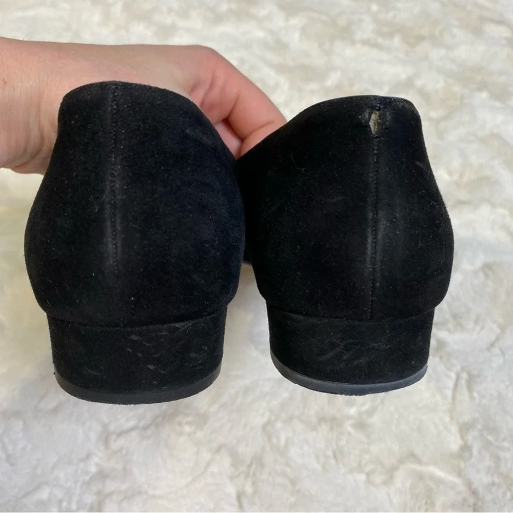 Escada Vero Cuoio Black Pointed Toe Crystal Rhinestone Velvet‎ Flats Size 39.5